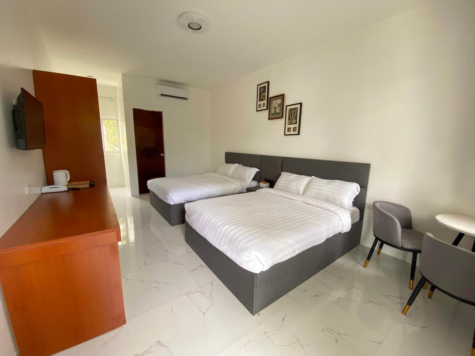 Cabangan Q Beach Resort חדר תמונה